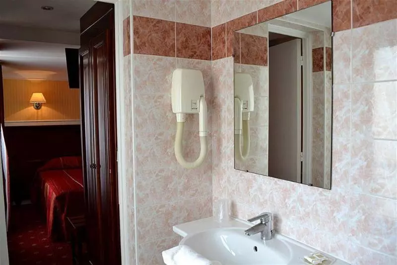 Fotos del hotel Touring Opera:  11