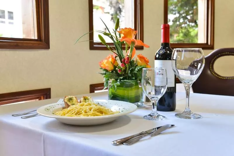 Fotos del hotel Plaza Del Libertador:  9