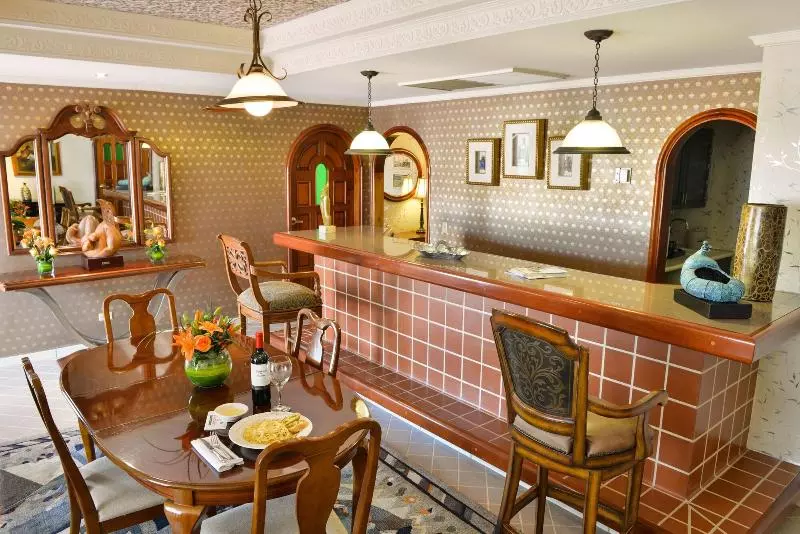 Fotos del hotel Plaza Del Libertador:  17