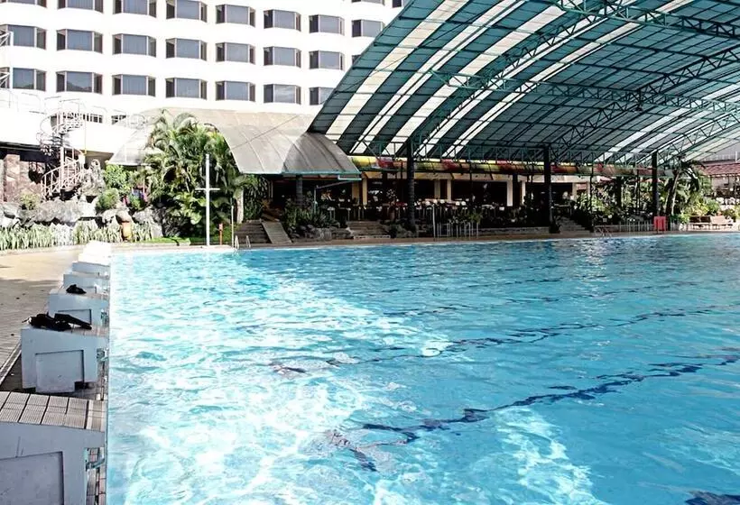 Fotos del hotel Horison Bandung:  3