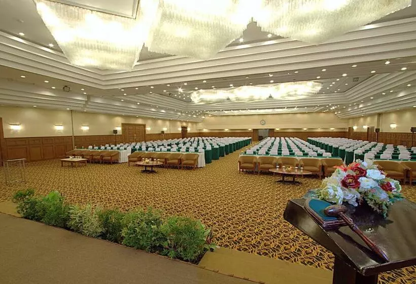 Fotos del hotel Horison Bandung:  13