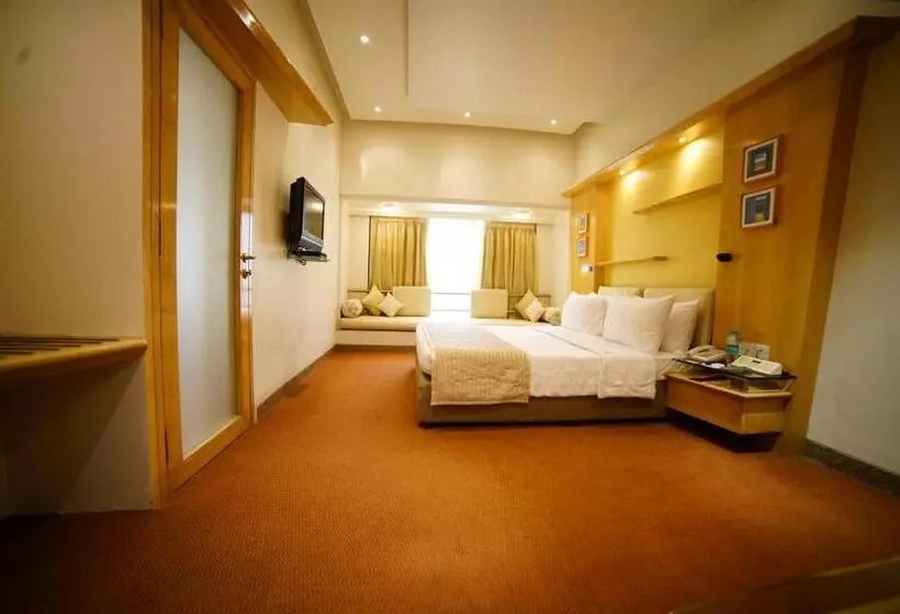 Fotos del hotel Kohinoor Continental,airport:  15