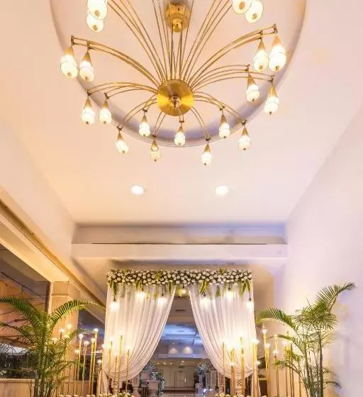 Fotos del hotel Kohinoor Continental,airport:  10