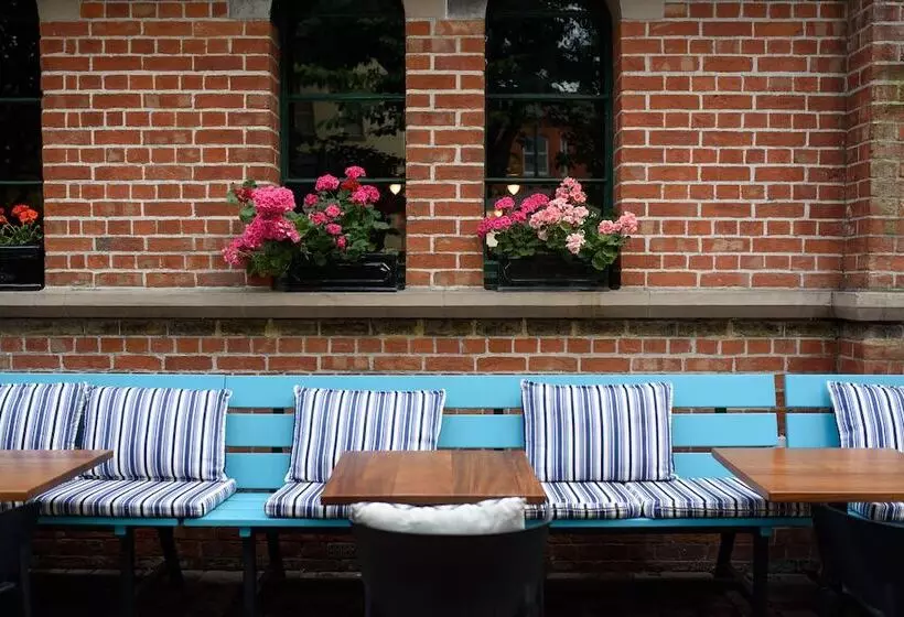 Fotos del hotel Schoolhouse:  3