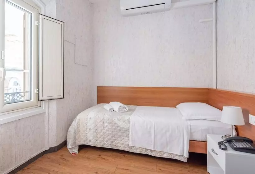 Fotos del hotel Donatello:  22