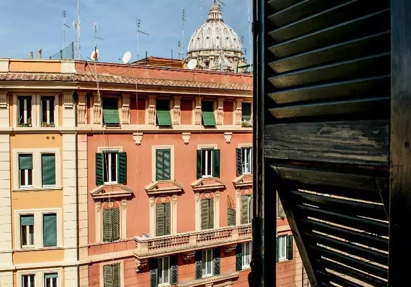 Fotos del hotel Emmaus:  8