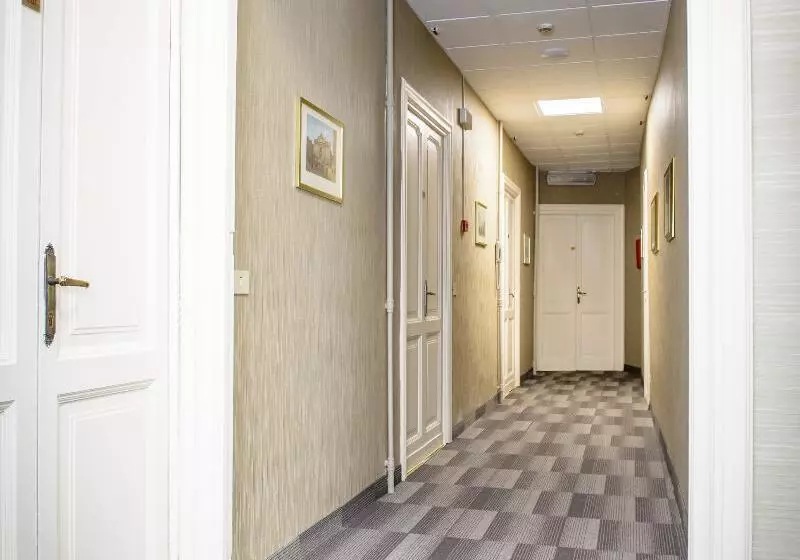 Fotos del hotel Emmaus:  19