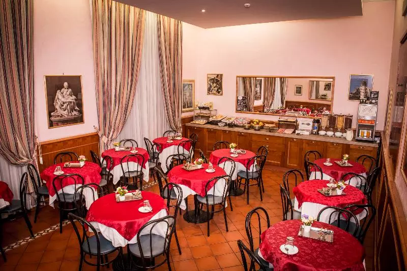 Fotos del hotel Emmaus:  15