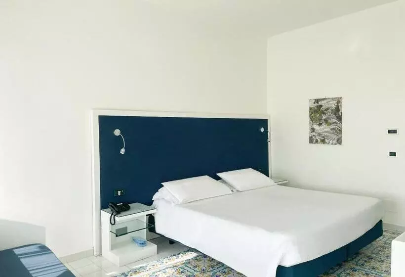 Fotos del hotel Regina Cristina:  7