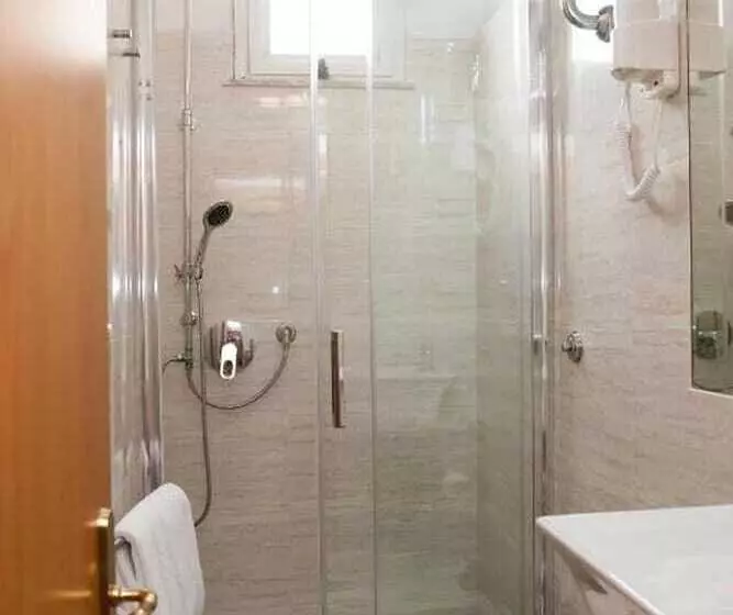 Fotos del hotel Touring:  16