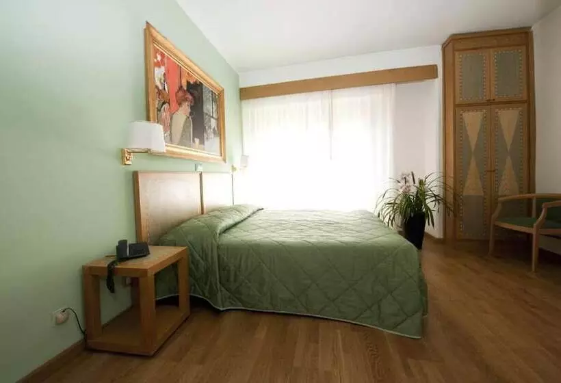 Fotos del hotel Touring:  18