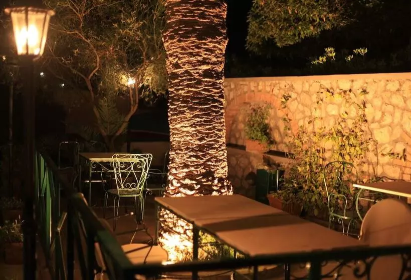 Fotos del hotel Villa Sarah:  3