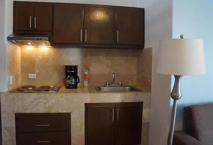 Fotos del hotel & Suites El Moro:  4