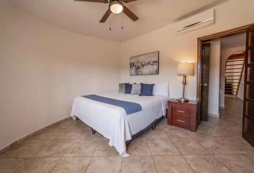 Fotos del hotel & Suites El Moro:  15