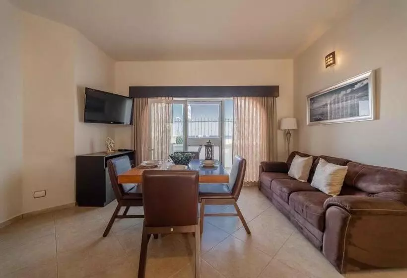 Fotos del hotel & Suites El Moro:  25