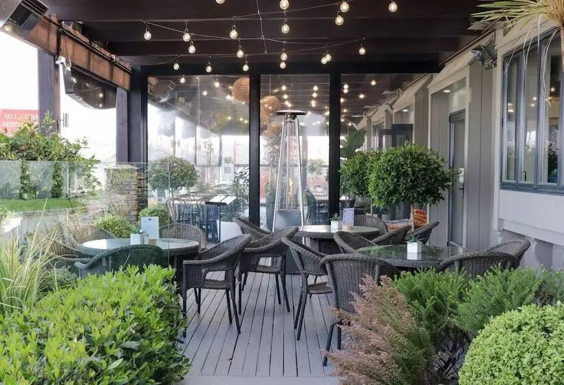 Fotos del hotel Suncourt Hotel & Conference Centre:  20