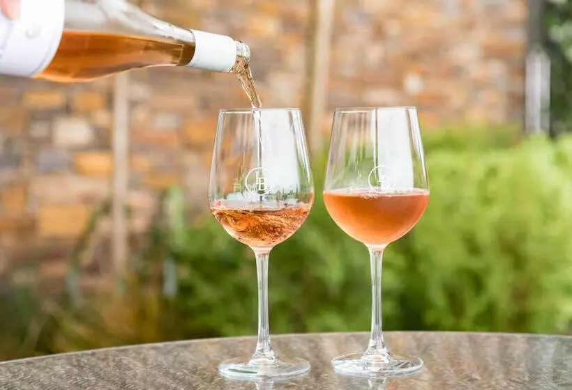 Fotos del hotel Suncourt Hotel & Conference Centre:  6