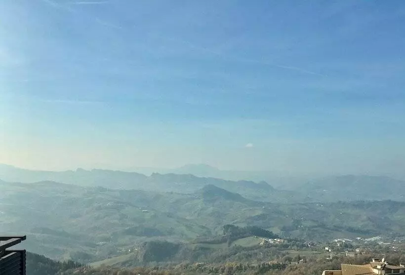 Fotos del hotel Joli:  11