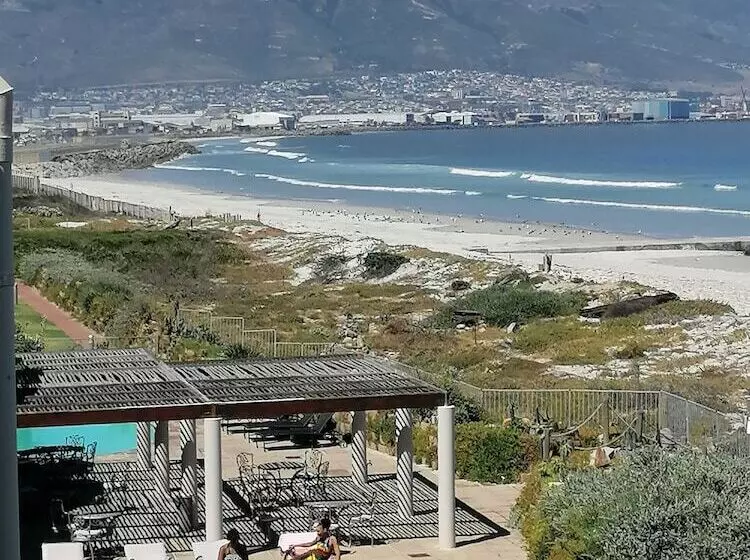 Fotos del hotel Cape Town Beachfront Apartments At Leisure Bay:  10