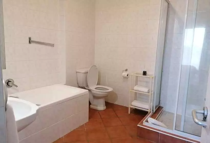 Fotos del hotel Cape Town Beachfront Apartments At Leisure Bay:  9