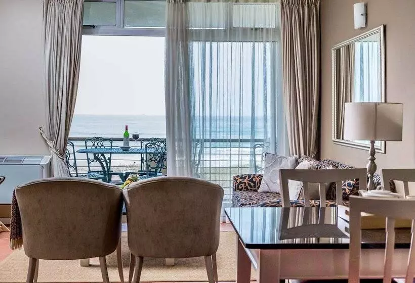 Fotos del hotel Cape Town Beachfront Apartments At Leisure Bay:  20