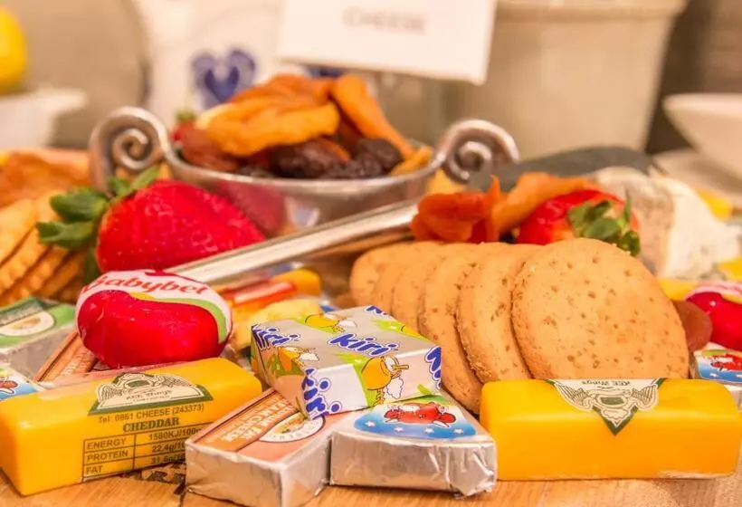 Fotos del hotel Courtyard Hotel Arcadia:  3