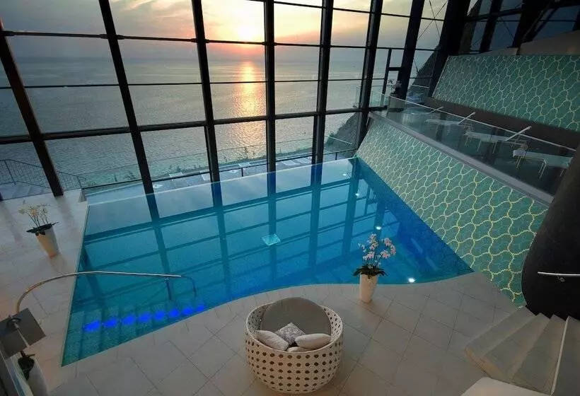 Fotos del hotel Grand Hotel Bernardin:  2