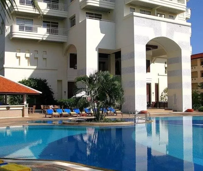 Fotos del hotel Waterfront Suites Phuket By Centara:  23