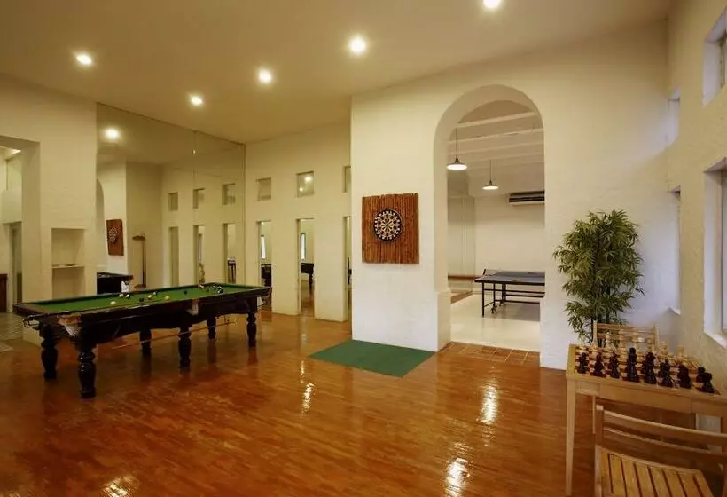 Fotos del hotel Waterfront Suites Phuket By Centara:  3