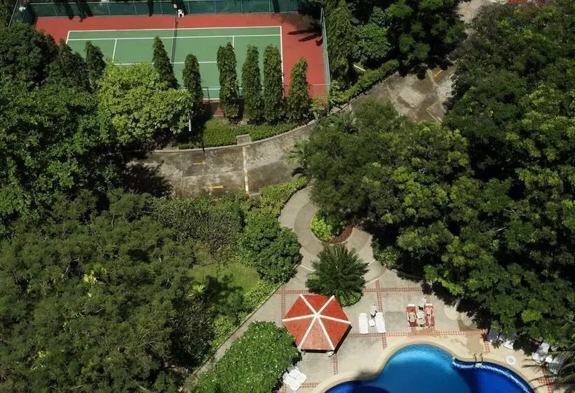 Fotos del hotel Waterfront Suites Phuket By Centara:  24