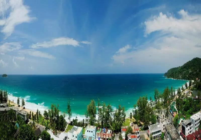 Fotos del hotel Waterfront Suites Phuket By Centara:  10