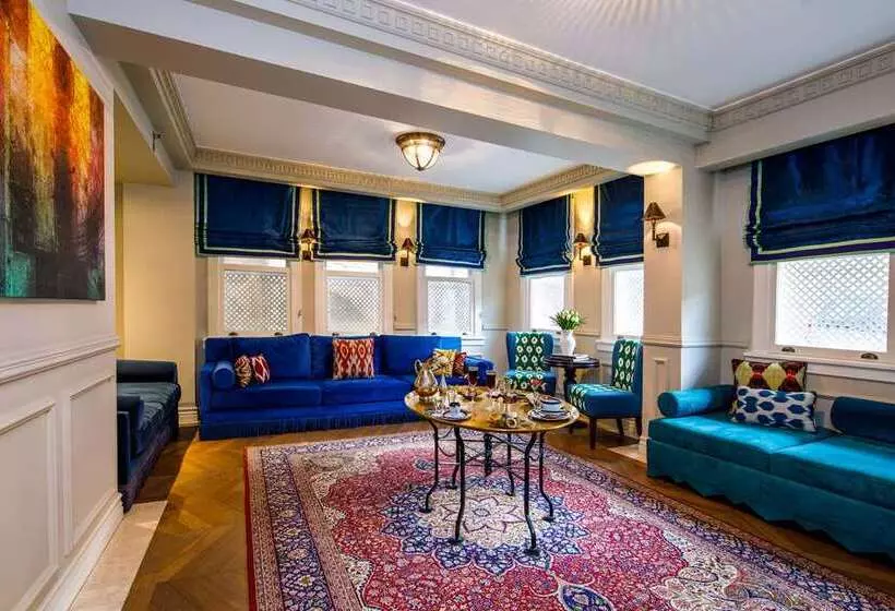 Hagia Sofia Mansions Istanbul, Curio Collection By Hilton