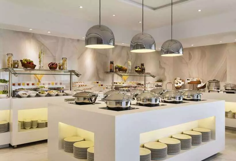 Fotos del hotel Hawthorn Suites By Wyndham Abu Dhabi City Center:  18