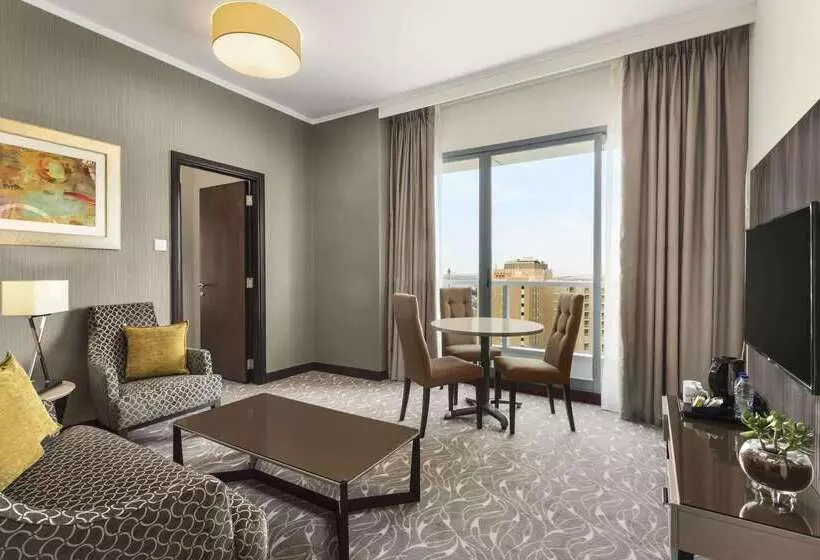 Fotos del hotel Hawthorn Suites By Wyndham Abu Dhabi City Center:  23