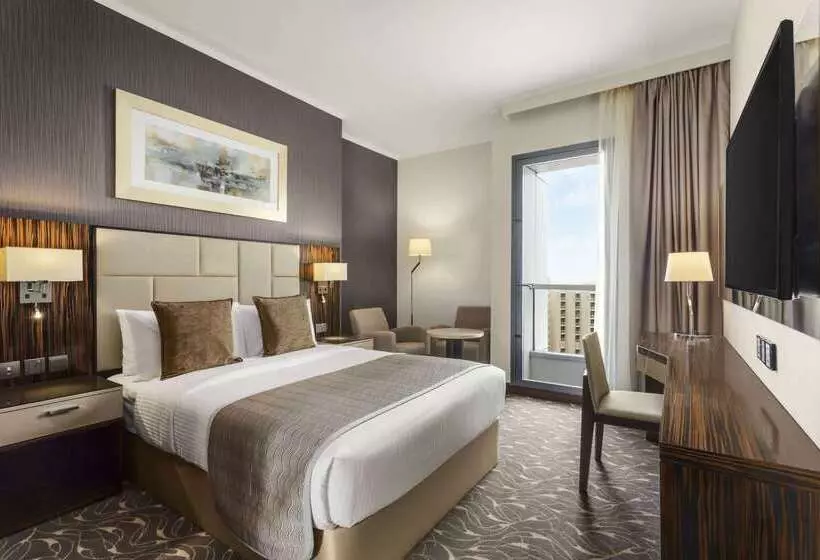 Fotos del hotel Hawthorn Suites By Wyndham Abu Dhabi City Center:  14