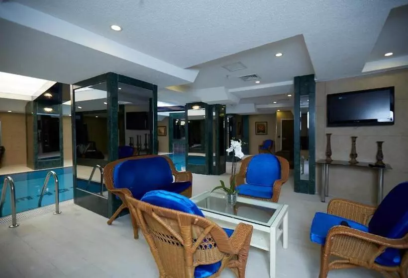 Fotos del hotel Ilkbal Deluxe  Istanbul:  3