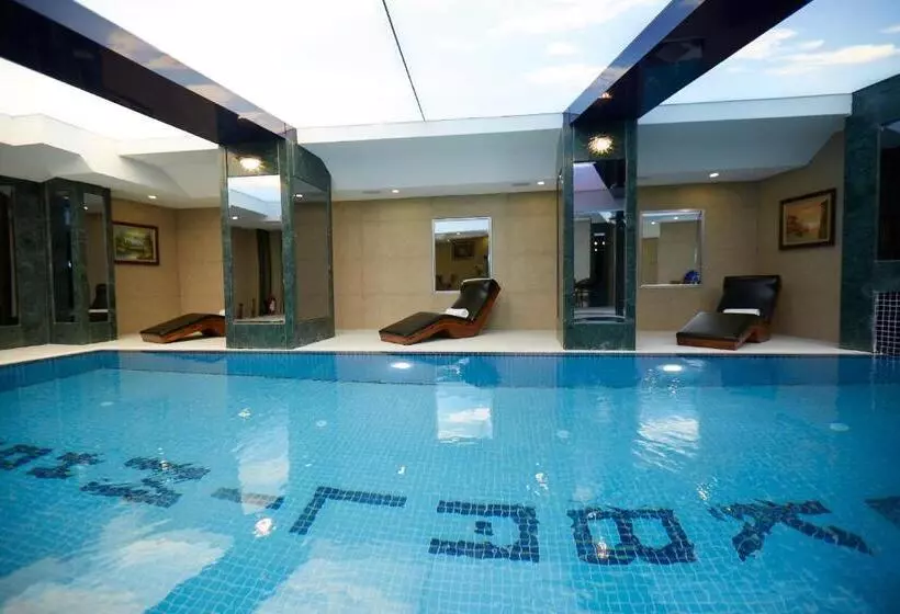 Fotos del hotel Ilkbal Deluxe  Istanbul:  9