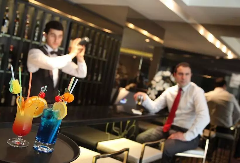 Fotos del hotel Mirilayon:  6