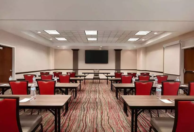 Fotos del hotel Ramada By Wyndham Suites Orlando Airport:  13