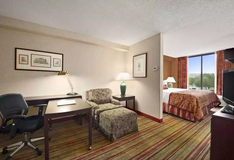 Fotos del hotel Ramada By Wyndham Suites Orlando Airport:  24
