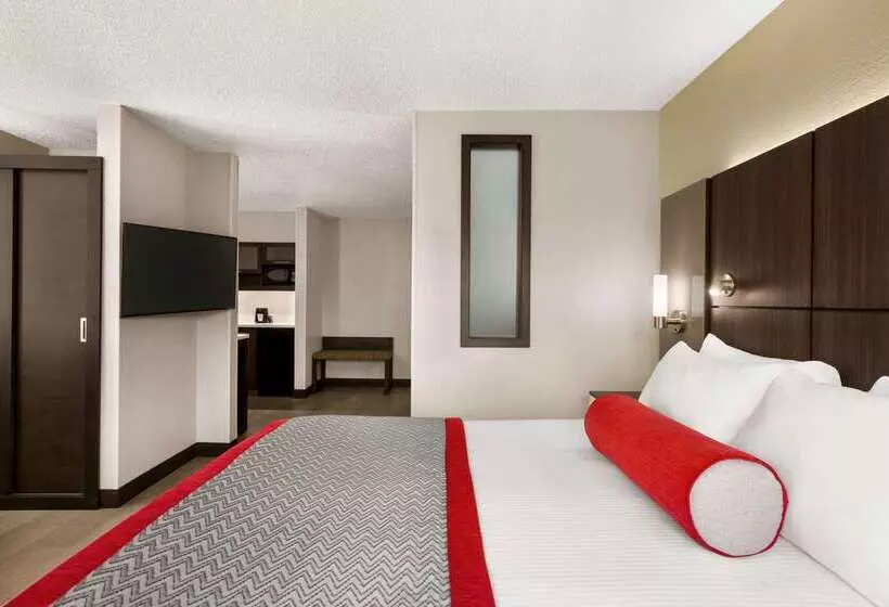 Fotos del hotel Ramada By Wyndham Suites Orlando Airport:  18