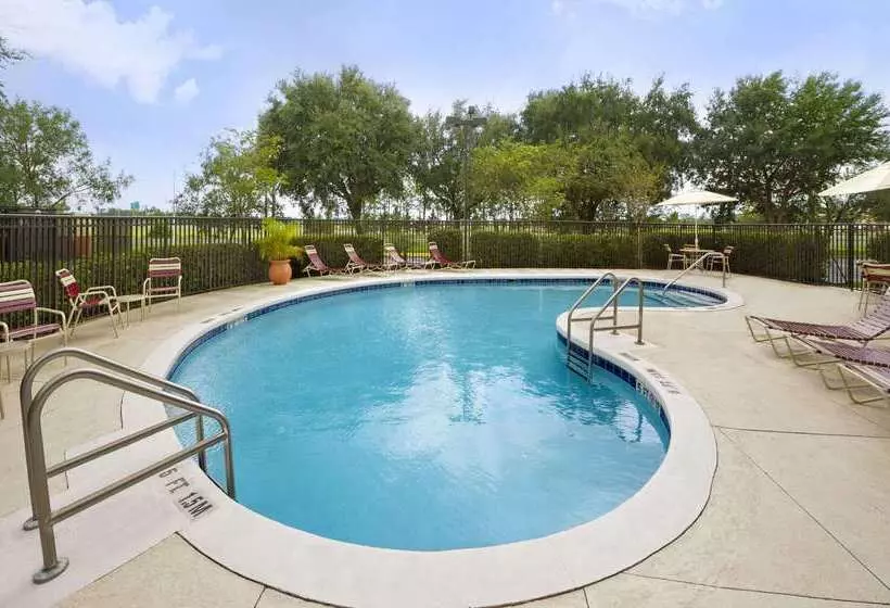 Fotos del hotel Ramada By Wyndham Suites Orlando Airport:  3