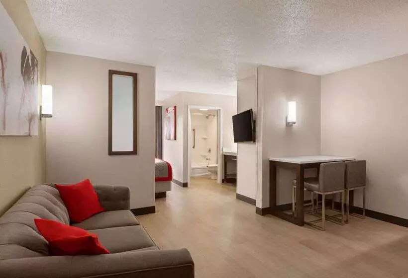 Fotos del hotel Ramada By Wyndham Suites Orlando Airport:  25