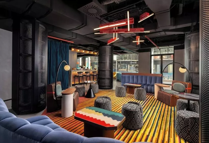 Fotos del hotel Aloft Madrid Gran Via:  4