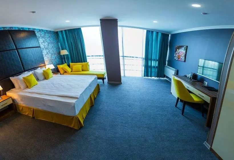 Fotos del hotel Square Inn:  18