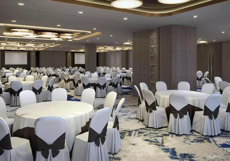Fotos del hotel Mercure Makassar Nexa Pettarani:  25