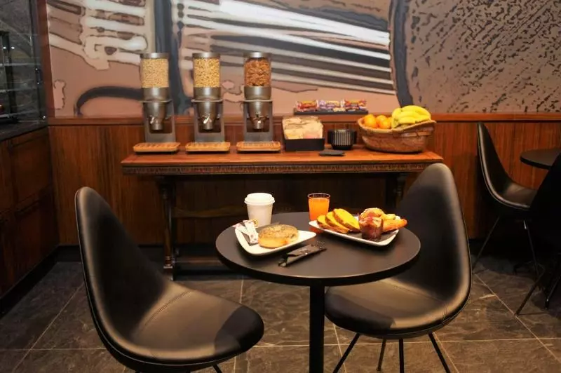 Fotos del hotel Carnegie Hotel:  10