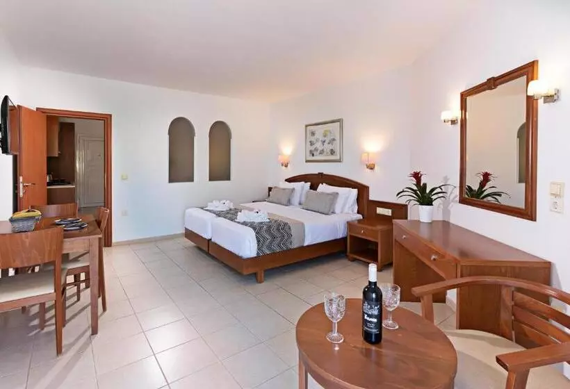Fotos del hotel Delfina Art:  2