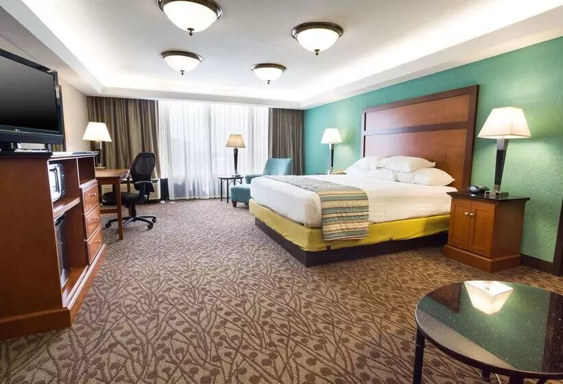 Drury Inn & Suites Atlanta Airport