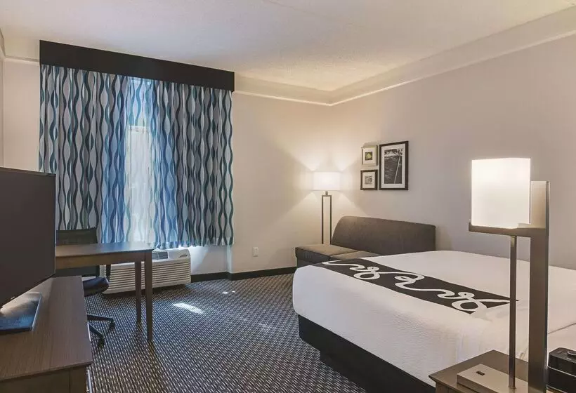 La Quinta By Wyndham Orlando Ucf